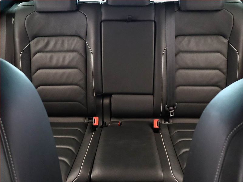 Volkswagen Tiguan (2021) R-Line 2.0 TDI - fotka 8 z 16
