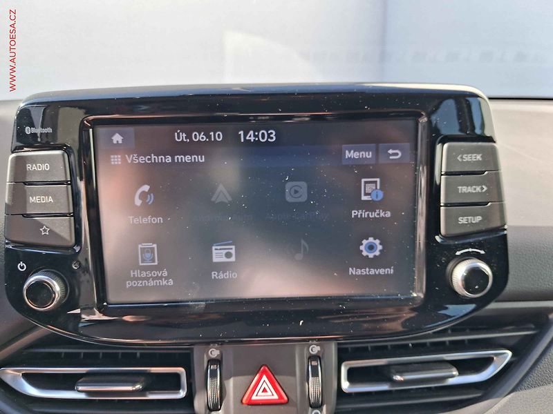 Hyundai i30 (2022) 1.5 T-GDi, 2.maj,ČR, LED - fotka 17 z 18