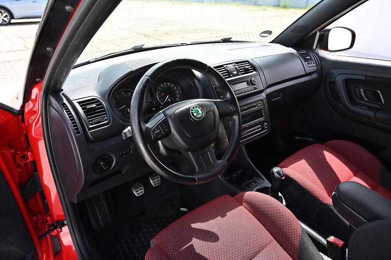 Škoda Fabia 1.2TSI 77KW Monte Carlo 1/2013 - fotka 19 z 41