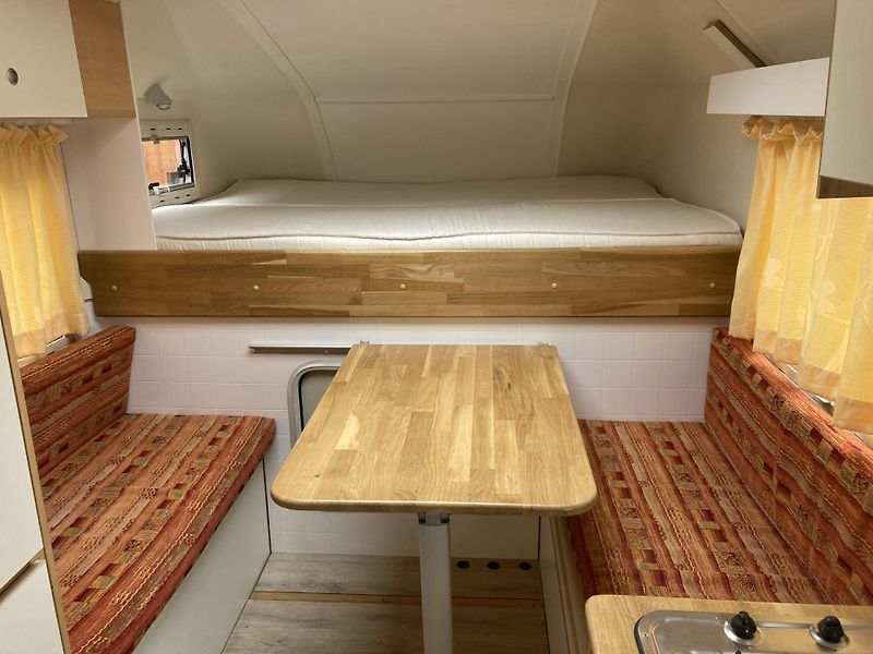 Volkswagen T6 (2017) 2.0TDi DOKA 6míst - DPH - fotka 4 z 31