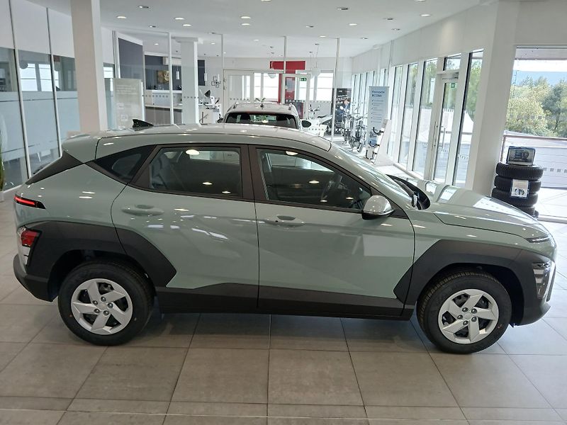 Hyundai Kona (2026) 1,0 T-GDI MT COMFORT MR27 - fotka 2 z 11