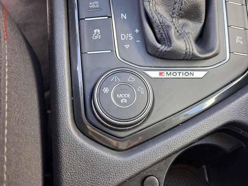 Volkswagen Tiguan (2017) 2.0 TSi 4X4, Highline, DSG - fotka 17 z 22