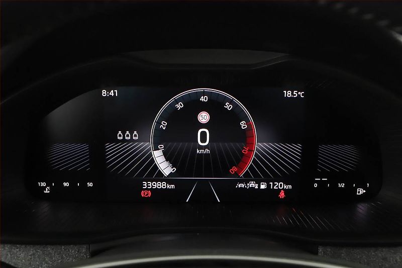Škoda Kamiq (2025) Selection 1.0 TSI - fotka 9 z 16