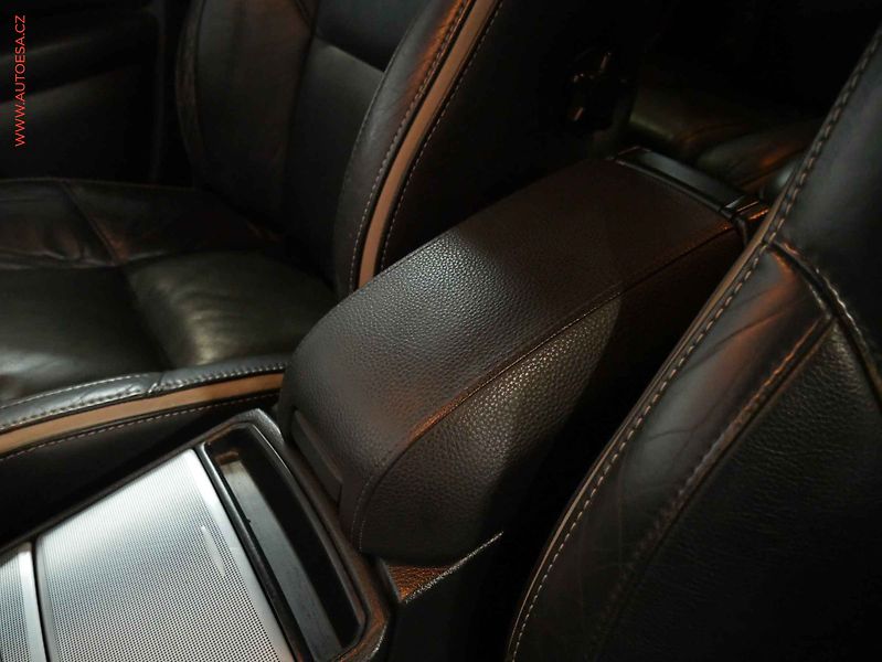 Volvo XC90 (2008) 2.4 D, AC, bxen - fotka 17 z 20