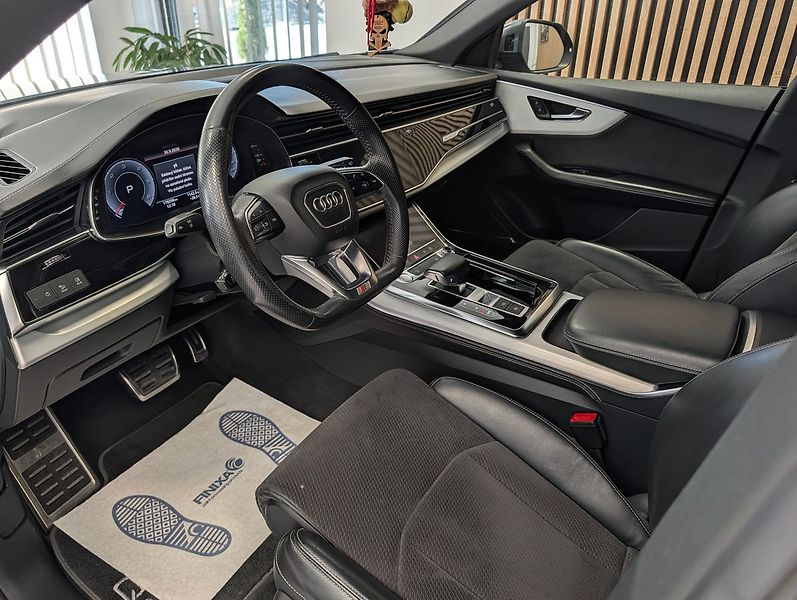 Audi Q8 50 TDI S-LINE 3.0 210 kW QUATT - fotka 13 z 32