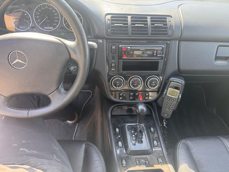 Mercedes-Benz Třídy M ML270CDI W163 INSPIRATION - fotka 10 z 22
