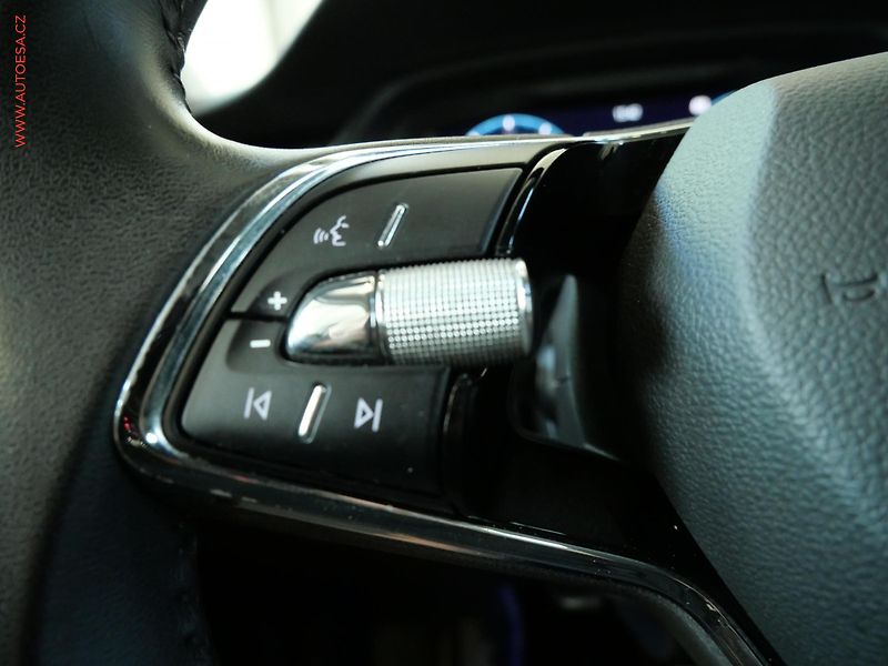 Škoda Octavia (2021) 1.0 TSi e-TEC, Style, DSG - fotka 16 z 24