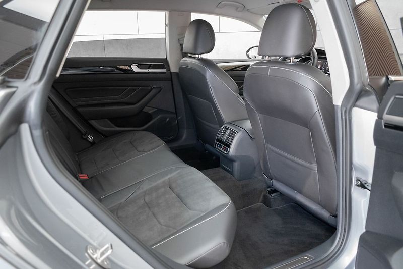 Volkswagen Arteon Shooting Brake 2.0 TDI ELEGANCE*ACC*DPH*ČR 1M - fotka 12 z 43