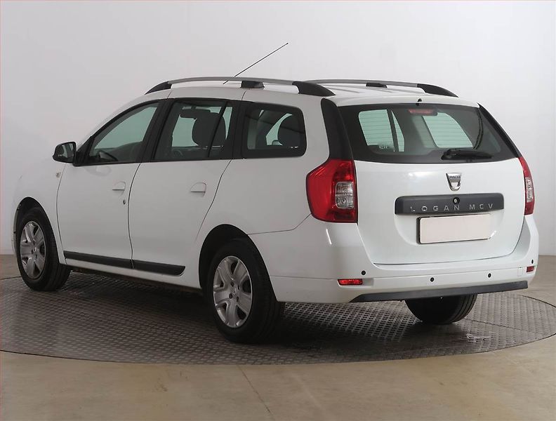 Dacia Logan (2019) 1.0 SCe, Serv.kniha - fotka 4 z 15