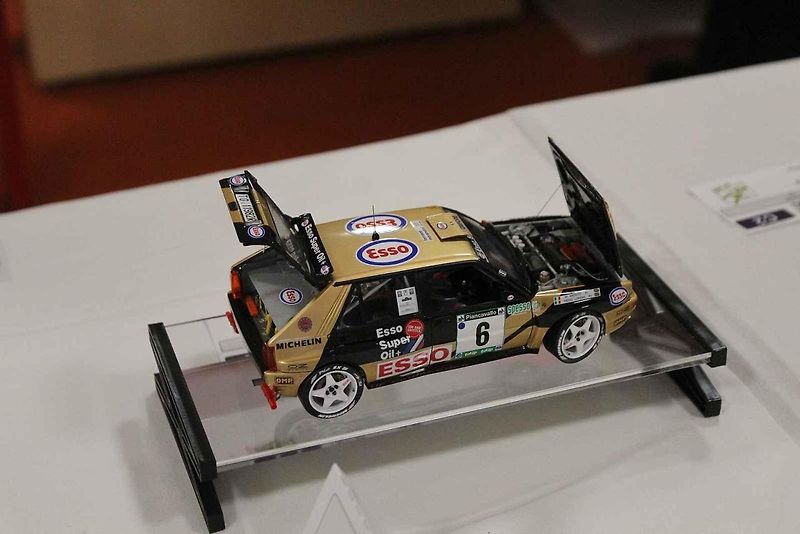 Vítězný model kategorie závodních vozů seniorů, Bugatti Type 35B Přemysla Bartoše. Se skutečným vozem si Eliška Junková dojela pro 5. místo při závodě Targa Florio 1928.