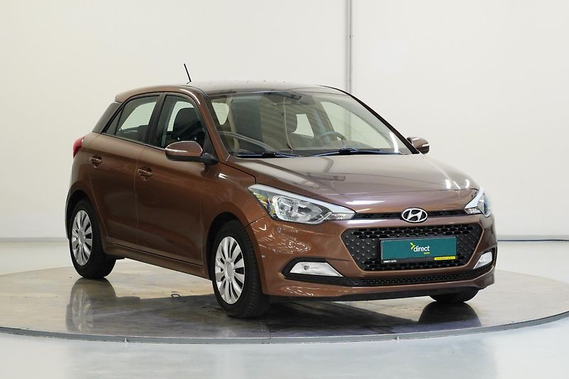 Hyundai i20 - fotka 8 z 24