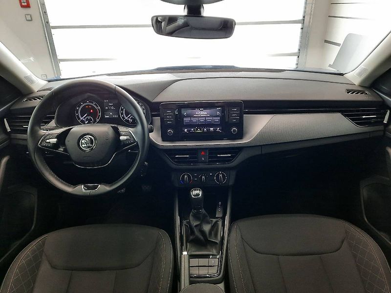 Škoda Kamiq (2021) Ambition 1.0 TSI (70kW/95k) - fotka 5 z 25