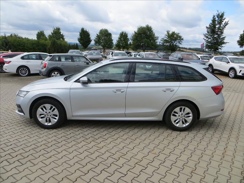 Škoda Octavia 2,0 TDI 85kW Ambition ČR - fotka 4 z 26