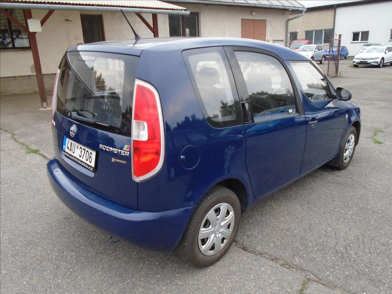Škoda Roomster 1,4   1.4 - fotka 4 z 23