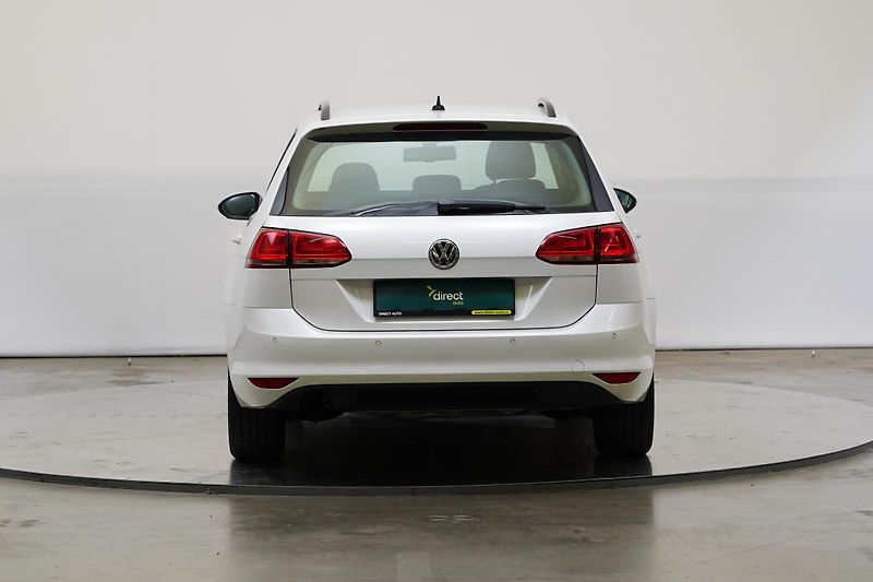 Volkswagen Golf - fotka 6 z 26