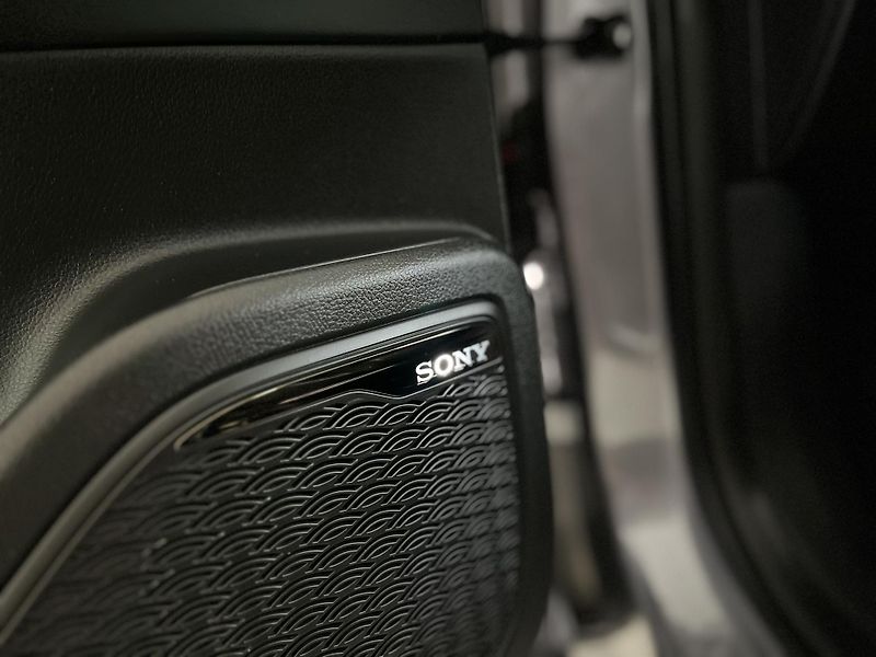 Omoda 5 (2025) 1.6 TGDI PREMIUM - fotka 14 z 21