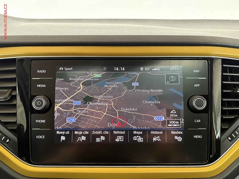 Volkswagen T-Roc (2019) 1.6 TDi, Comfortline, +ALU - fotka 11 z 17