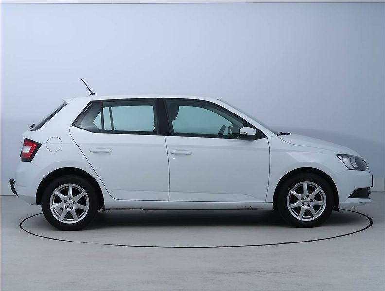 Škoda Fabia (2018) 1.0 - fotka 6 z 16