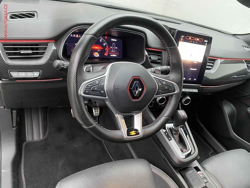 Renault Arkana (2022) 1.3 TCe, RS Line, AT, LED - fotka 13 z 20