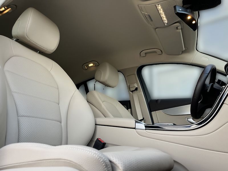 Mercedes-Benz GLC Coupé 200d 4MATIC kupé - fotka 16 z 18