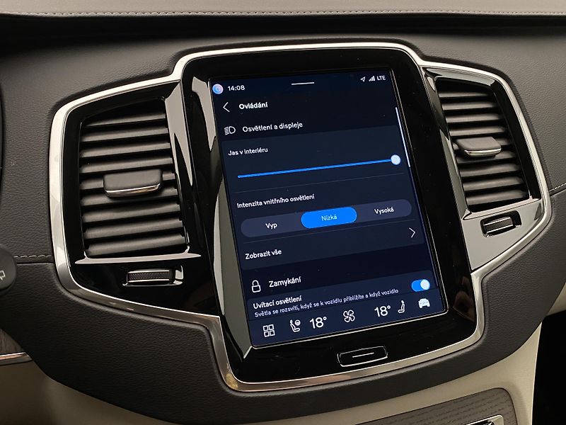 Volvo XC90 B5 AWD BRIGHT PLUS - fotka 54 z 66