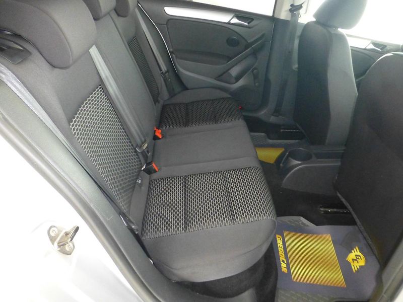 Volkswagen Golf (2009) 1,4I**DIGIKLIMA** - fotka 20 z 24