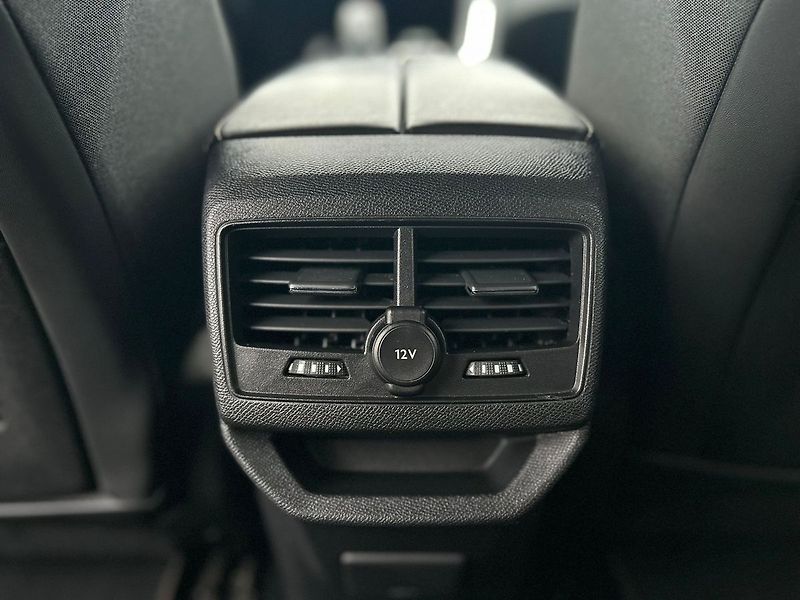 Peugeot 3008 - fotka 17 z 27