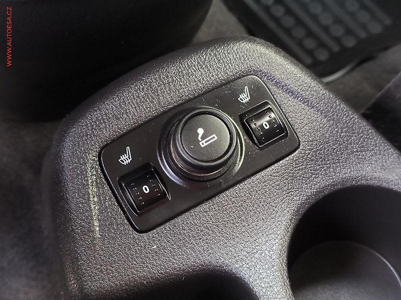 Ford Tourneo Connect (2015) 1.5 TDCi MAXi, 2.maj, Trend - fotka 16 z 20