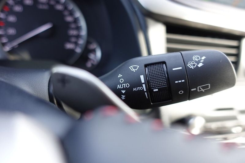 Lexus RX 450h RX450H Luxury - fotka 37 z 43
