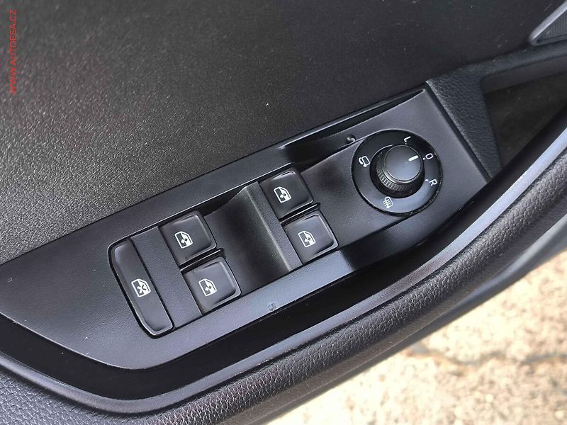 Škoda Superb (2016) 2.0TDI 4x4, 2.maj,ČR - fotka 22 z 26