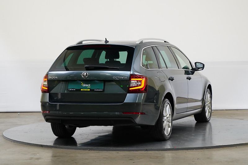 Škoda Octavia - fotka 2 z 25