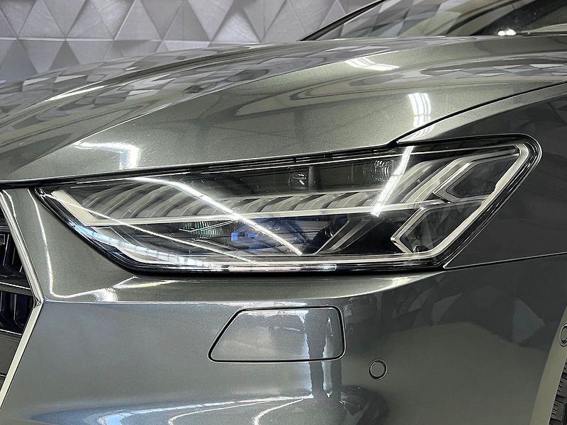 Audi A7 50TDI QUATTRO S-LINE, PANORAMA - fotka 8 z 31