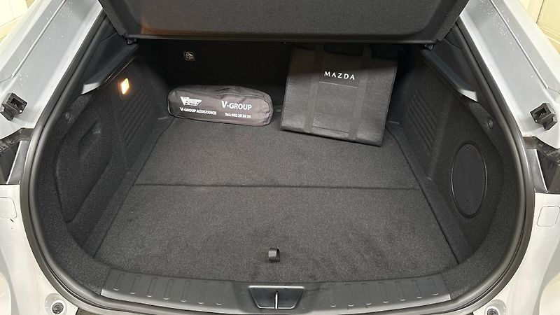 Mazda 6e (2026) 190 kW Takumi Plus - fotka 9 z 23