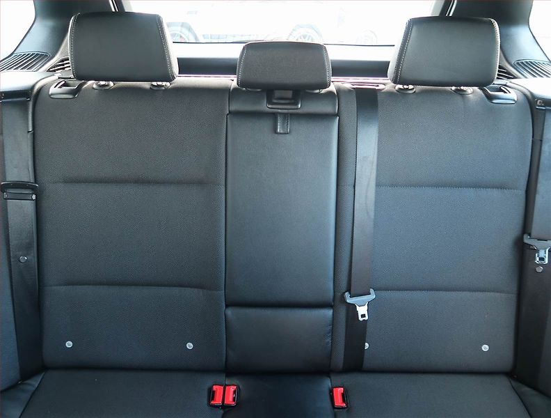 BMW X3 (2013) xDrive20d, 4X4, Automat, ČR - fotka 10 z 25