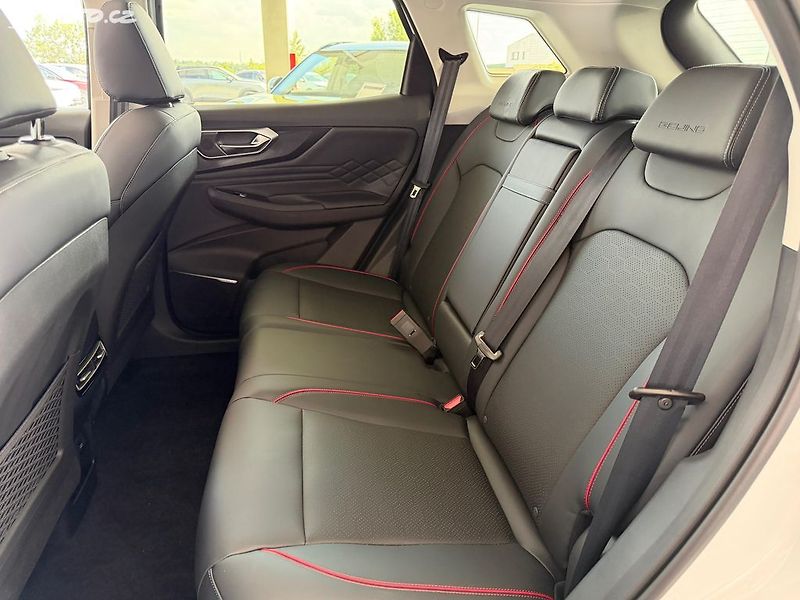BAIC X75 (2025) ALL IN 130 kW Panorama DCT - fotka 17 z 28