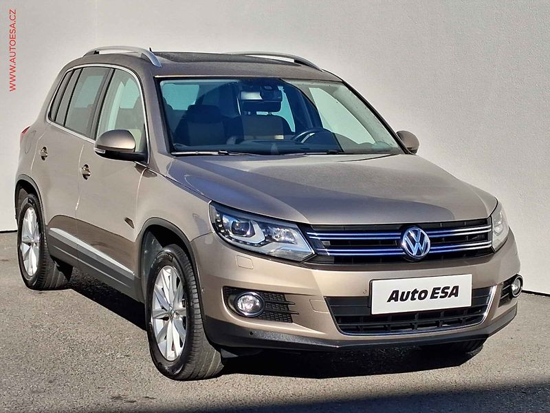 Volkswagen Tiguan (2012) 1.4 TSi, Sport, bixen, +ALU - fotografie inzerátu