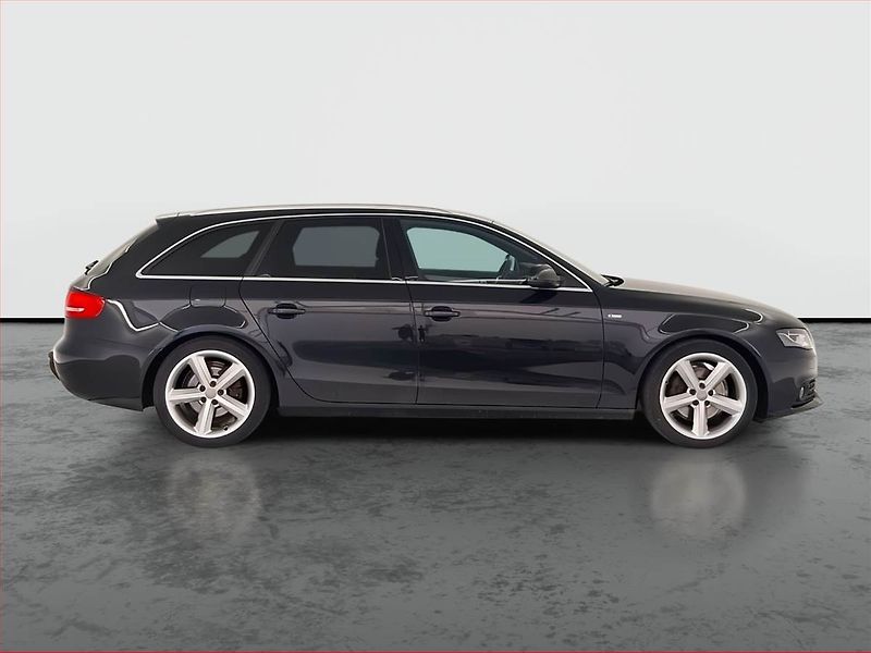 Audi A4 (2010) 2.0 TDI, Serv.kniha, Xenony - fotka 6 z 21