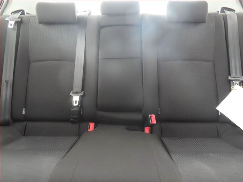 Toyota Avensis (2009) 1.8 Valvematic, ČR,1.maj - fotka 10 z 16