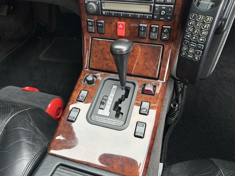 Mercedes-Benz SL 500 - fotka 20 z 30