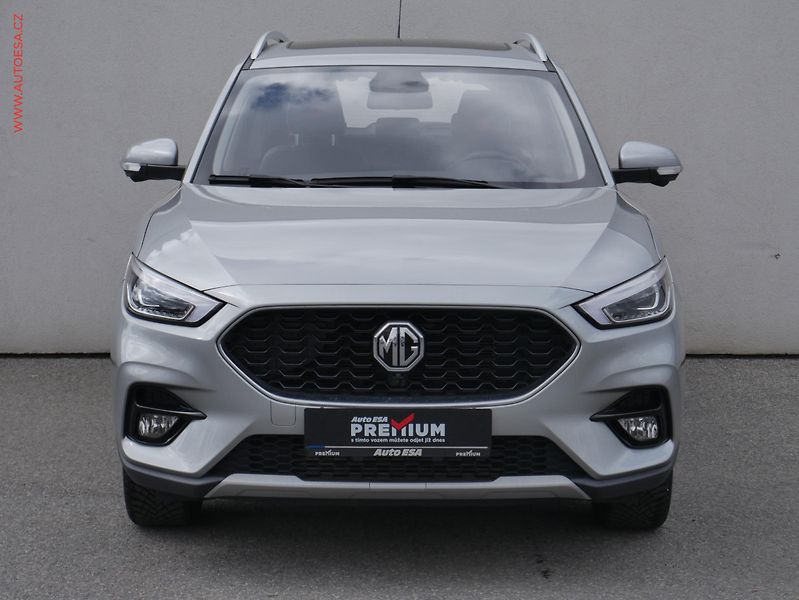 MG ZS (2022) 1.0 TGi, 1.maj,ČR, Exclusive - fotka 2 z 28