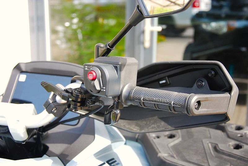 CFMOTO Gladiator X1000 (2026) G3 GREY - fotka 17 z 25