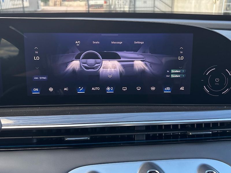 Omoda 9 (2026) PHEV 340kW AWD PREMIUM - fotka 19 z 38