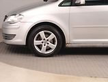 Volkswagen Touran (2007) 1.9 TDI, 7 míst, po STK, Tažné - náhled 14