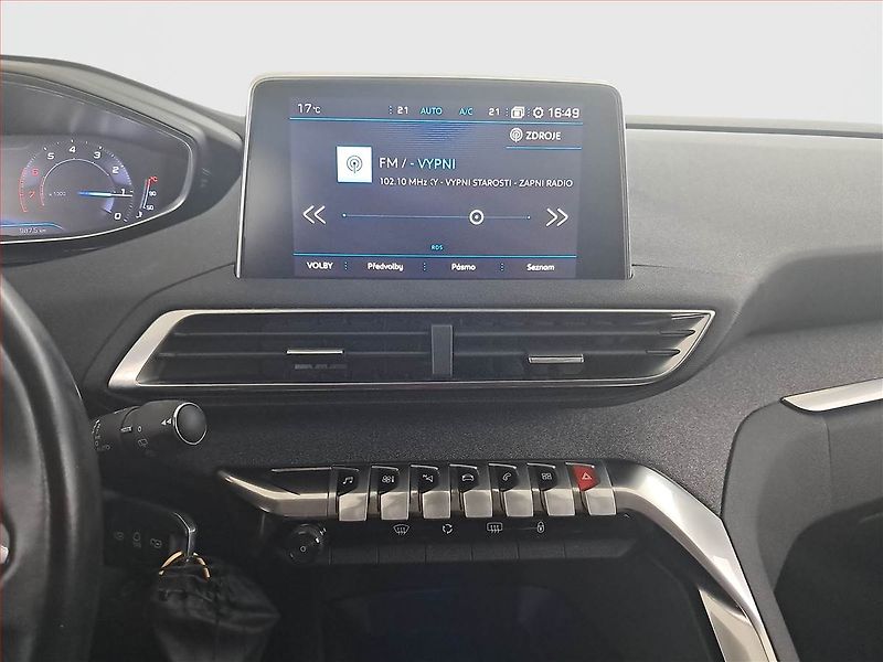 Peugeot 3008 (2018) 1.2 PureTech, Serv.kniha, Kůže - fotka 12 z 16