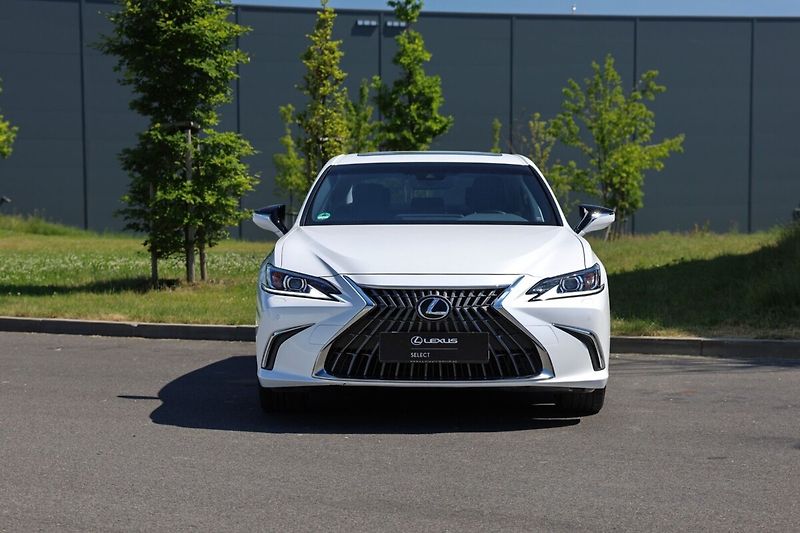 Lexus ES 300h 300h 2,5 HEV BUSINESS EDITION - fotka 2 z 25
