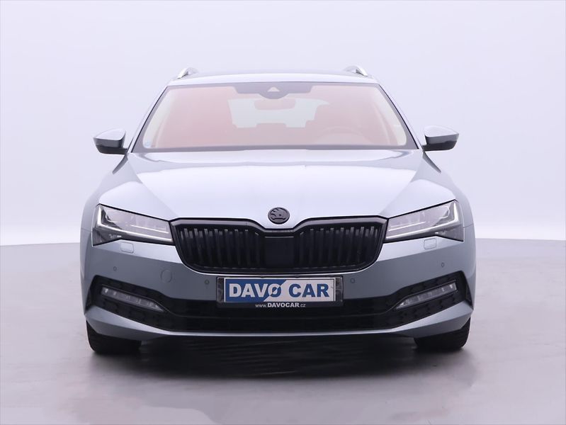 Škoda Superb 2.0 TDI DSG Style Navi LED - fotka 2 z 32