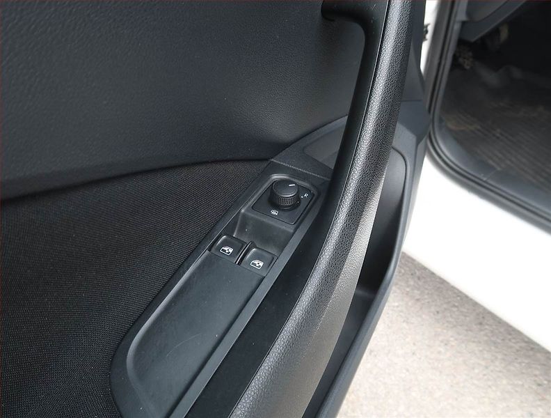 Škoda Scala (2022) Ambition 1.0 TSI, Serv.kniha - fotka 16 z 18