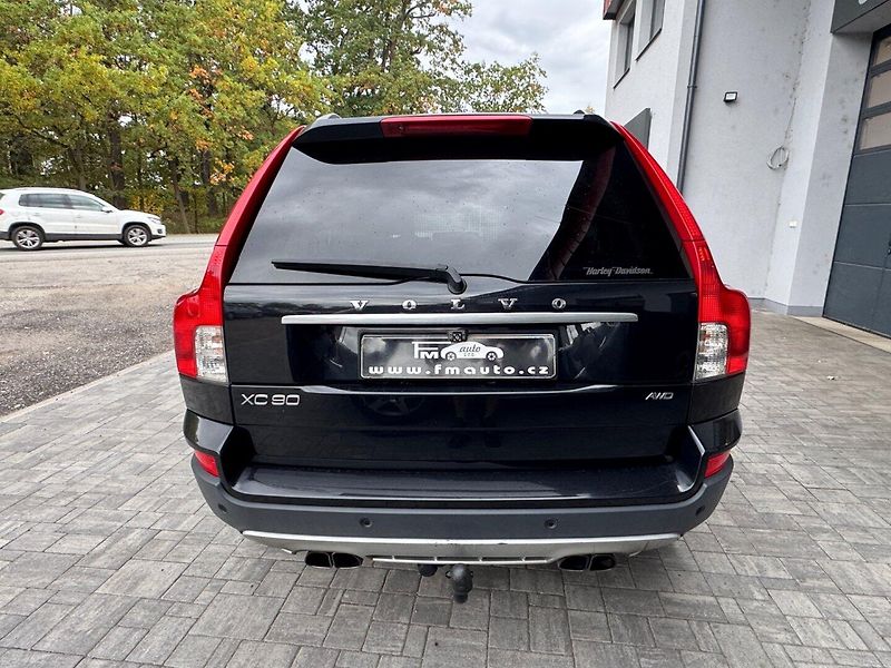 Volvo XC90 (2009) D5 AWD 7Míst R-Design - fotka 6 z 37