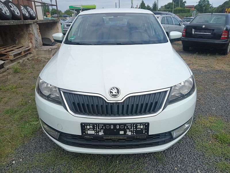 Škoda Rapid 1.2 TSI Spaceback 81kw odpočet - fotka 8 z 31