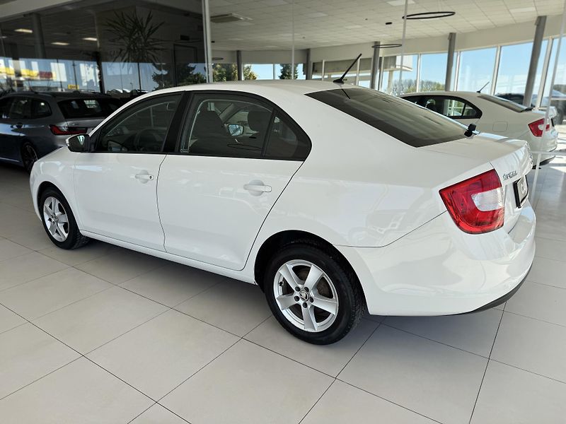 Škoda Rapid 1,4TDI Ambition Plus*TopStav - fotka 7 z 29